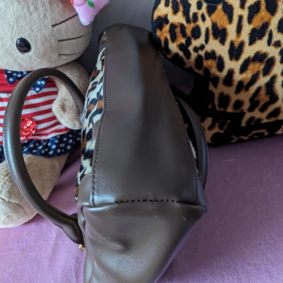 hello kitty leopard purse - Picture 5 of 8